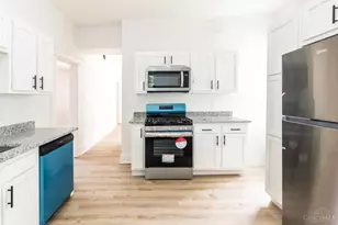 3319 Fairfield Ave, Cincinnati, OH 45207 - Photo 5