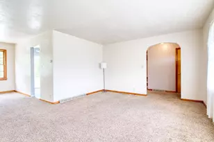 29 E 9th St, Manchester, OH 45144 - Photo 3