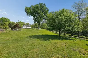 1005 Robin Hill Dr, New Richmond, OH 45157 - Photo 9