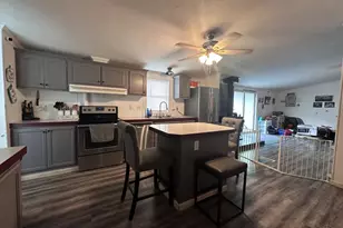 1000 Locust Rd, Jackson Twp, OH 45133 - Photo 9