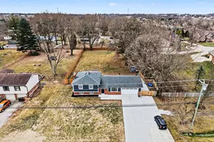 6885 Kyles Station Rd, Liberty Township, OH 45044 - Photo 37