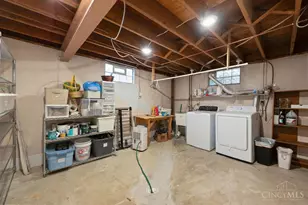 8997 Monsanto Dr, Springfield Township, OH 45231 - Photo 39