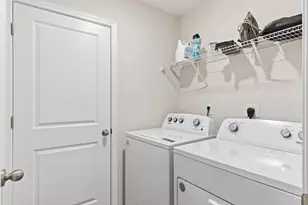 5049 Lakeview Dr, Hamilton Township, OH 45152 - Photo 29