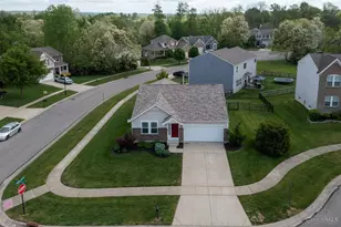 5984 Oak Leaf Ct, Hamilton Township, OH 45152 - Photo 27
