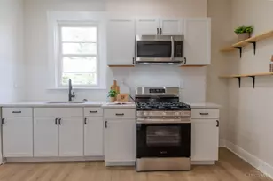 1537 Dixmont Ave, Cincinnati, OH 45207 - Photo 9