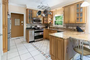 942 Country Club Dr, Pierce Township, OH 45245 - Photo 17