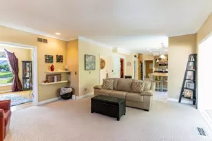 942 Country Club Dr, Pierce Township, OH 45245 - Photo 11