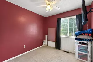 9946 Greenriver Dr, Cincinnati, OH 45231 - Photo 15