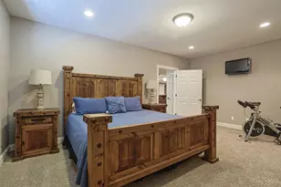 9233 Shallow Creek Dr, Symmes Township, OH 45140 - Photo 47