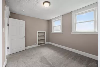 4938 Plainville Road, Cincinnati, OH 45227 - Photo 9