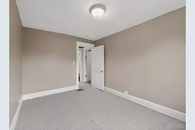 4938 Plainville Road, Cincinnati, OH 45227 - Photo 11