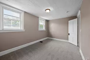 4938 Plainville Rd, Cincinnati, OH 45227 - Photo 15