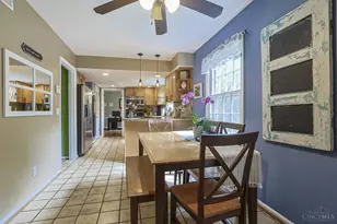 328 Circlewood Ln, Wyoming, OH 45215 - Photo 21
