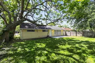 8796 Balboa Dr, Springfield Township, OH 45231 - Photo 5