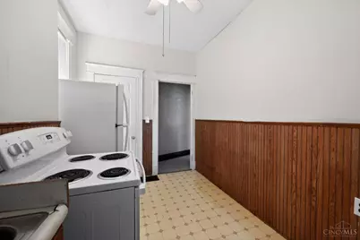 5906 Highland Avenue, Elmwood Place, OH 45216 - Photo 21