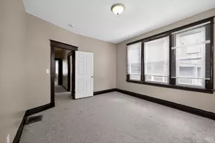 5906 Highland Ave, Elmwood Place, OH 45216 - Photo 17