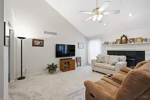 12191 Crestfield Ct, Symmes Township, OH 45249 - Photo 11