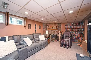 1056 Crisfield Dr, Union Township, OH 45245 - Photo 29