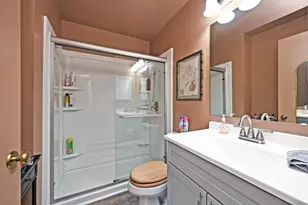 1056 Crisfield Dr, Union Township, OH 45245 - Photo 23