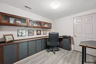 6879 Crown Pointe Dr, Liberty Township, OH 45011 - Photo 35