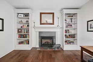 6879 Crown Pointe Dr, Liberty Township, OH 45011 - Photo 9