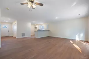 137 Pebble Crk Dr, Eaton, OH 45320 - Photo 3