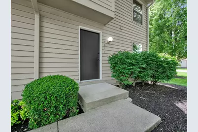 5015 Columbia Circle #15-60, West Chester, OH 45011 - Photo 3