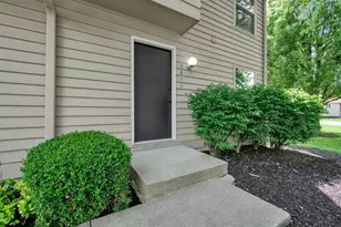 5015 Columbia Cir, West Chester, OH 45011 - Photo 3