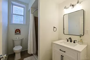 724 Main St, Cincinnati, OH 45202 - Photo 17