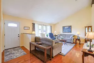 1285 Elizabeth Dr, Hamilton, OH 45013 - Photo 3