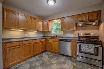 5714 Juliemarie Court, Cincinnati, OH 45239 - Photo 11