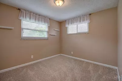 5714 Juliemarie Court, Cincinnati, OH 45239 - Photo 15