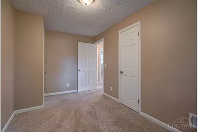 5714 Juliemarie Court, Cincinnati, OH 45239 - Photo 21
