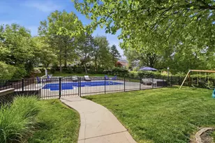 7301 Walnut Creek Dr, West Chester, OH 45069 - Photo 45