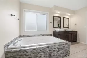 7301 Walnut Creek Dr, West Chester, OH 45069 - Photo 29