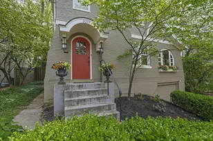 3219 Hardisty Ave, Cincinnati, OH 45208 - Photo 3