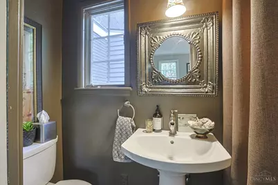 3219 Hardisty Avenue, Cincinnati, OH 45208 - Photo 33