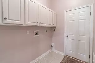 8323 Poppy Ln, Liberty Township, OH 45044 - Photo 17