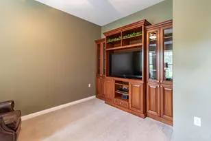 8323 Poppy Ln, Liberty Township, OH 45044 - Photo 7