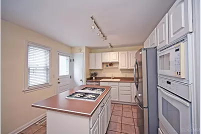 3633 Tarpis Avenue, Cincinnati, OH 45208 - Photo 9