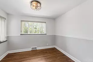 7495 Hunley Rd, Anderson Township, OH 45244 - Photo 15