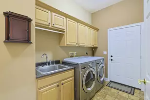 6755 Cherry Laurel Dr, Liberty Township, OH 45044 - Photo 25