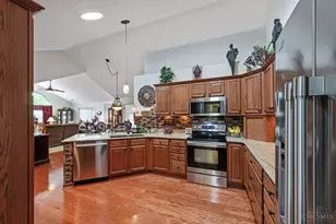 1434 Cotswold Ln, Hamilton, OH 45013 - Photo 15