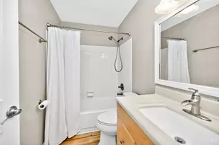 5986 Meadow Creek Dr, Miami Township, OH 45150 - Photo 17