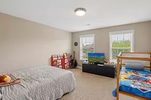 6867 Roberts Park Dr, Deerfield Township, OH 45040 - Photo 29