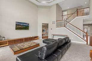 6867 Roberts Park Dr, Deerfield Township, OH 45040 - Photo 9