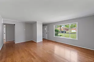 10643 Morning Glory Ln, Springfield Township, OH 45240 - Photo 5