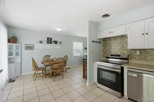 1433 Sunrise Dr, Loveland, OH 45140 - Photo 13