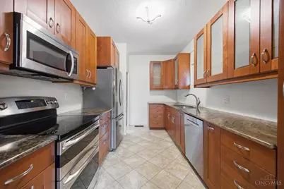 3641 Wilshire Avenue, Cincinnati, OH 45208 - Photo 3