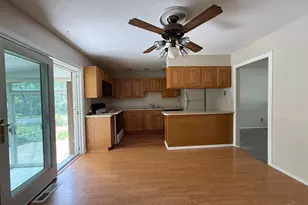 9358 Bluegate Dr, Springfield Township, OH 45231 - Photo 5